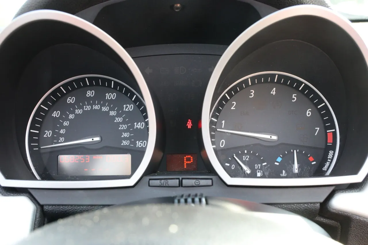 2008 BMW Z4 — photo 12 of 26