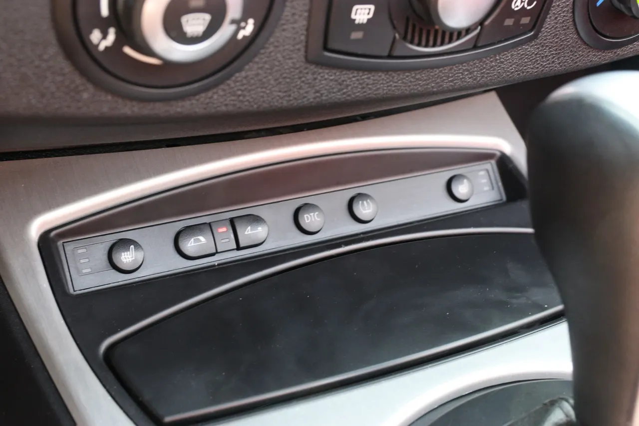 2008 BMW Z4 — photo 18 of 26