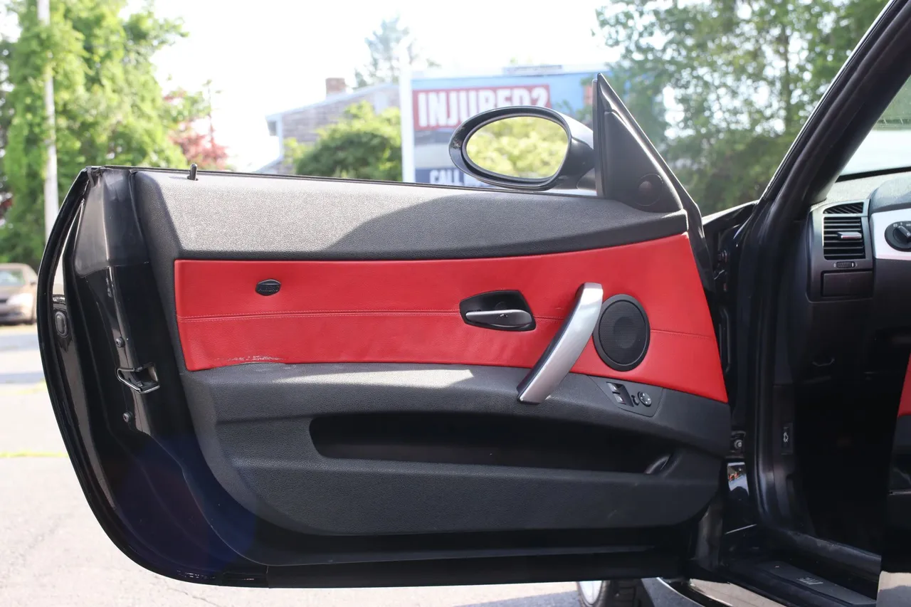 2008 BMW Z4 — photo 21 of 26