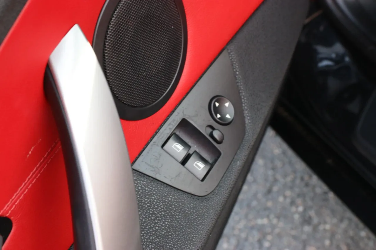 2008 BMW Z4 — photo 22 of 26