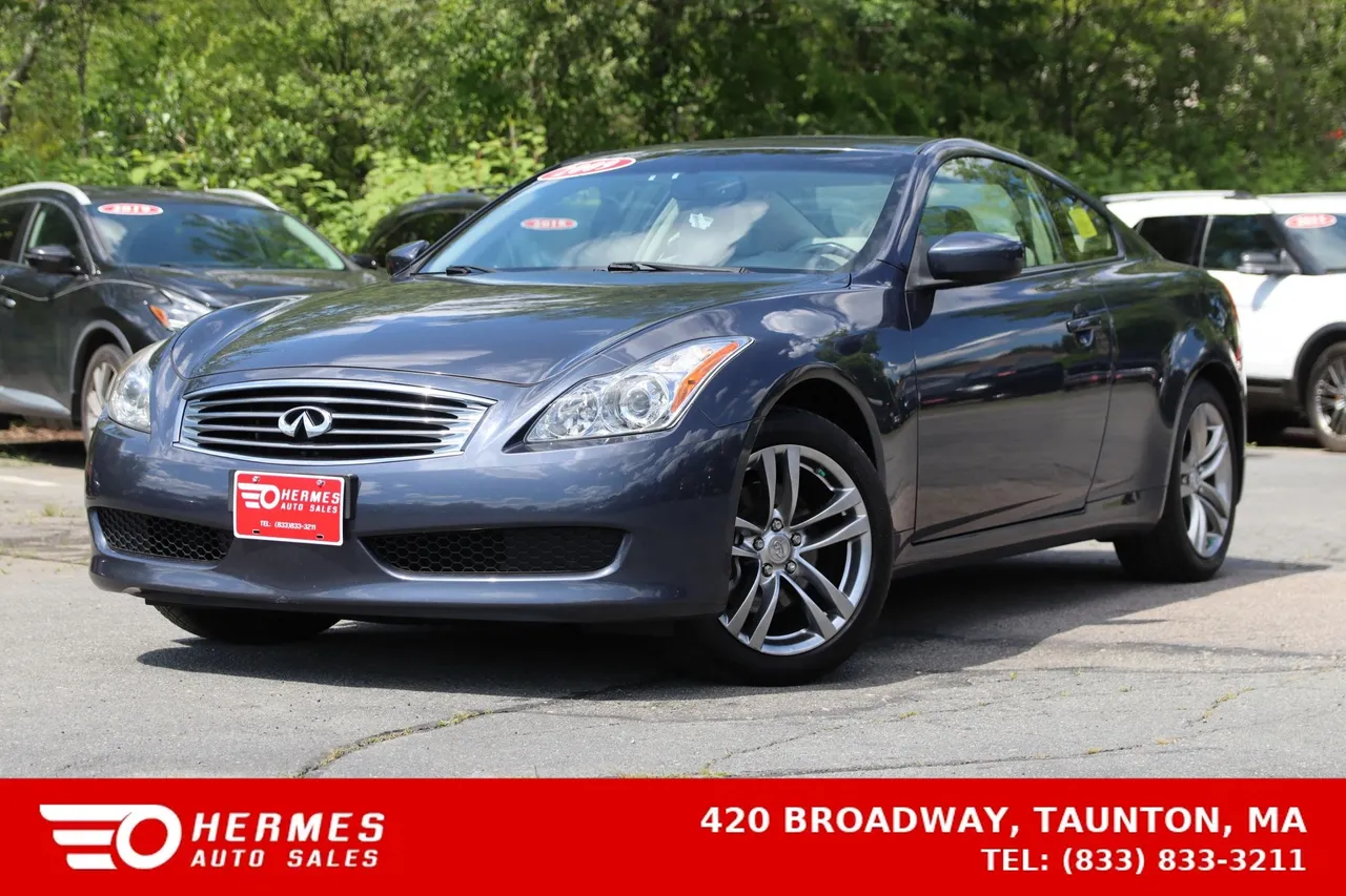 2009 Infiniti G — photo 1 of 32