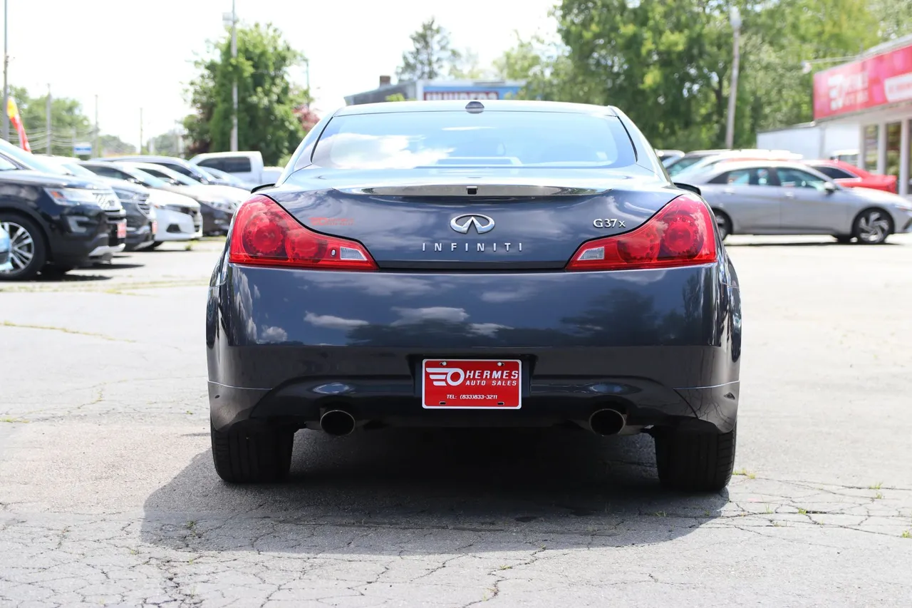 2009 Infiniti G — photo 4 of 32
