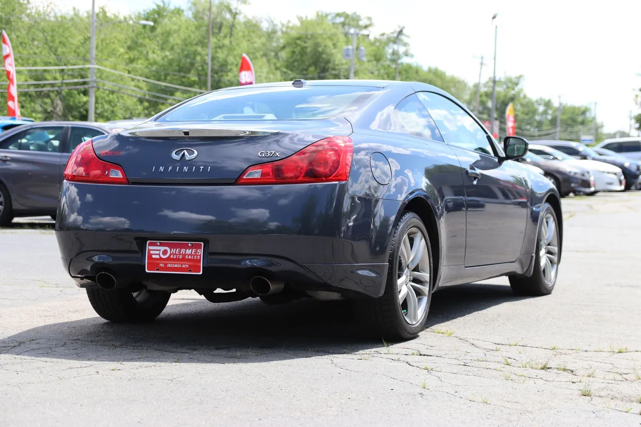 2009 Infiniti G — photo 5 of 32
