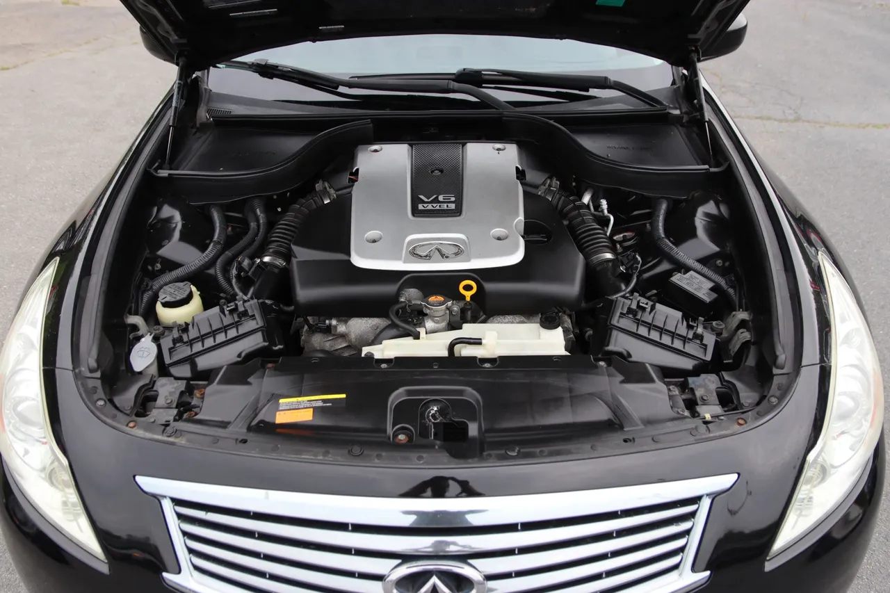 2011 Infiniti G — photo 32 of 32