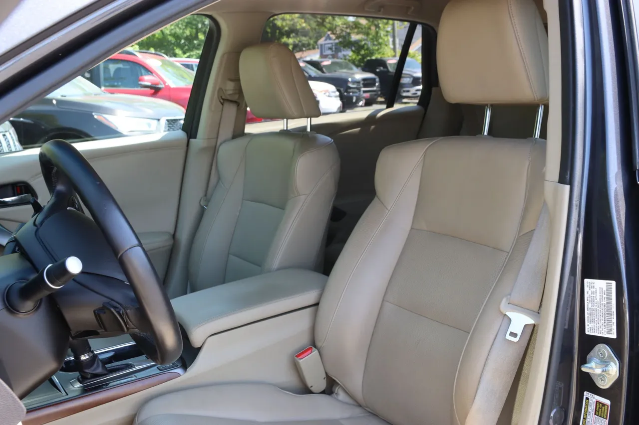 2013 Acura RDX — photo 15 of 33