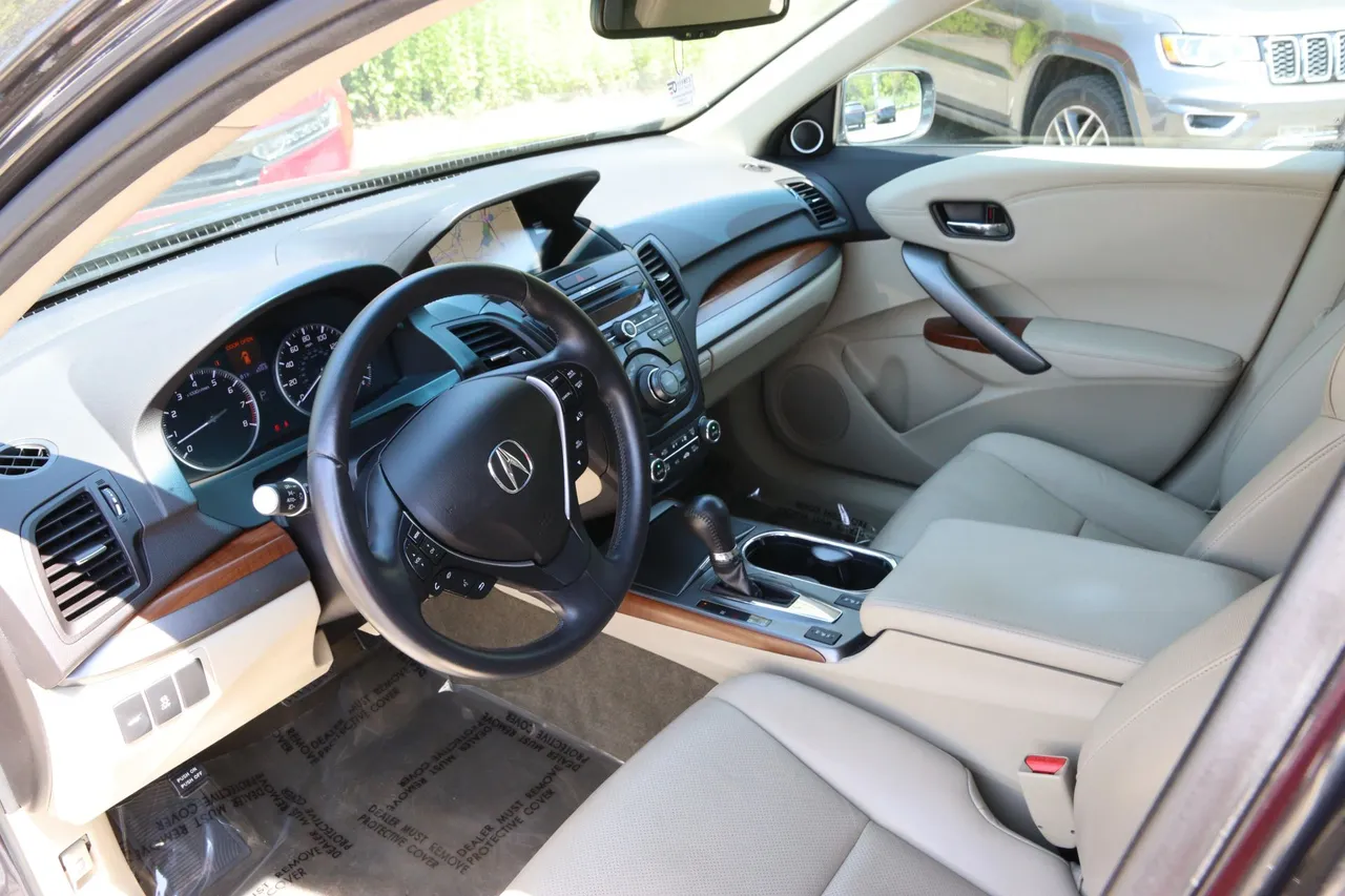 2013 Acura RDX — photo 16 of 33