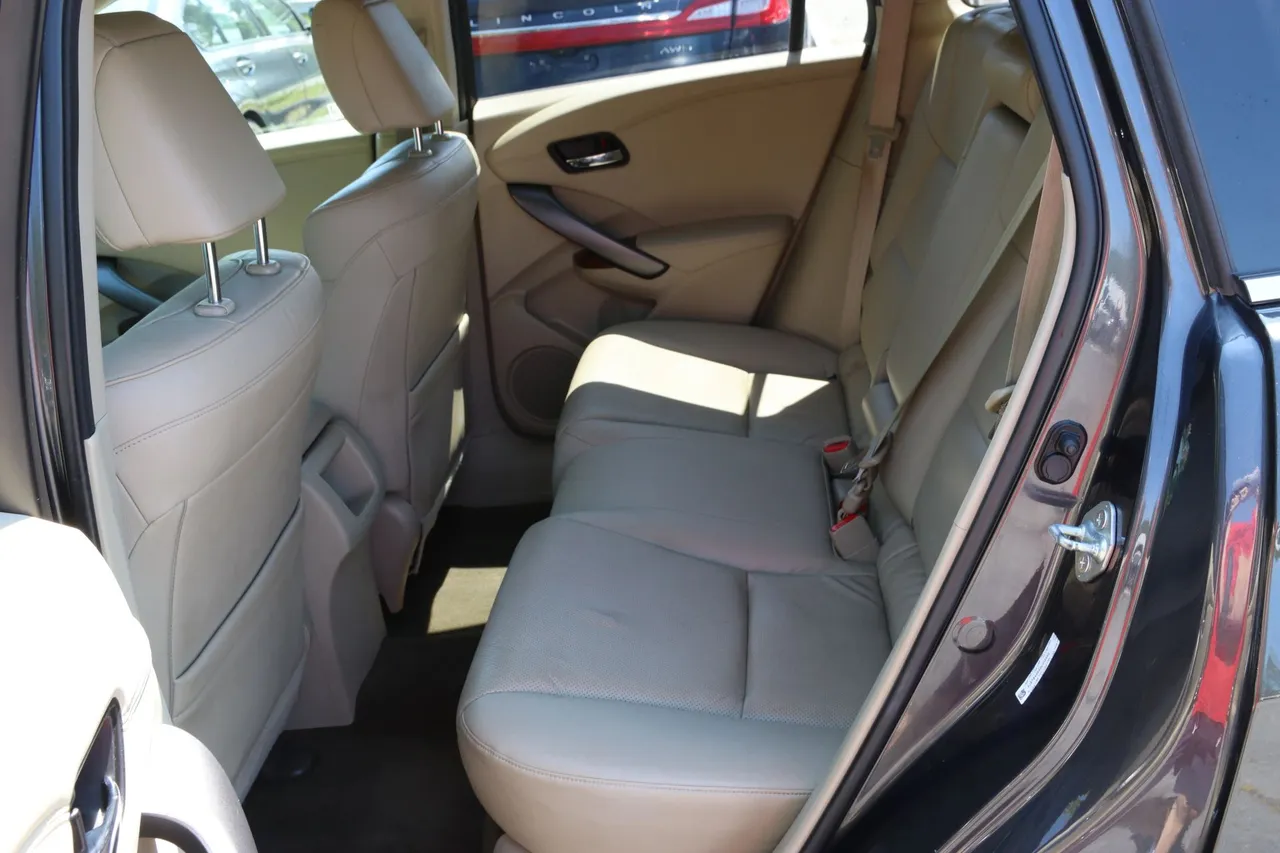 2013 Acura RDX — photo 27 of 33
