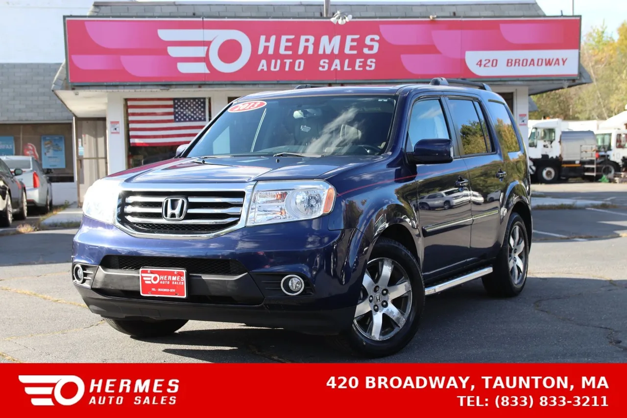 2013 Honda Pilot Touring Sport Utility 4D in Blue — photo 1 of 46