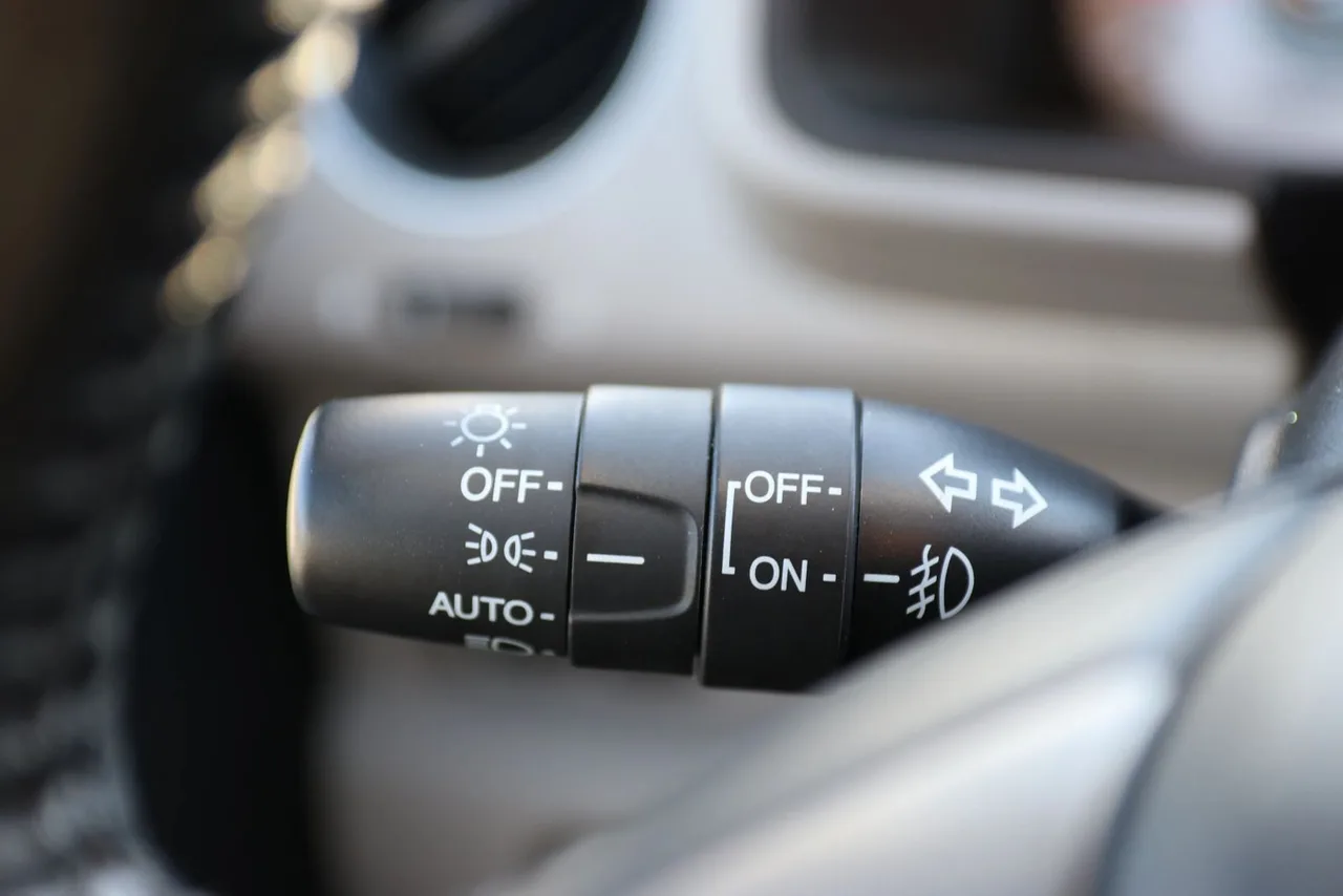 2013 Honda Pilot Touring Sport Utility 4D in Blue — photo 41 of 46