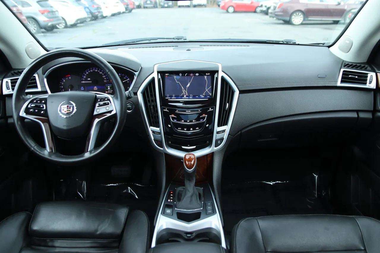 2014 Cadillac SRX — photo 19 of 33