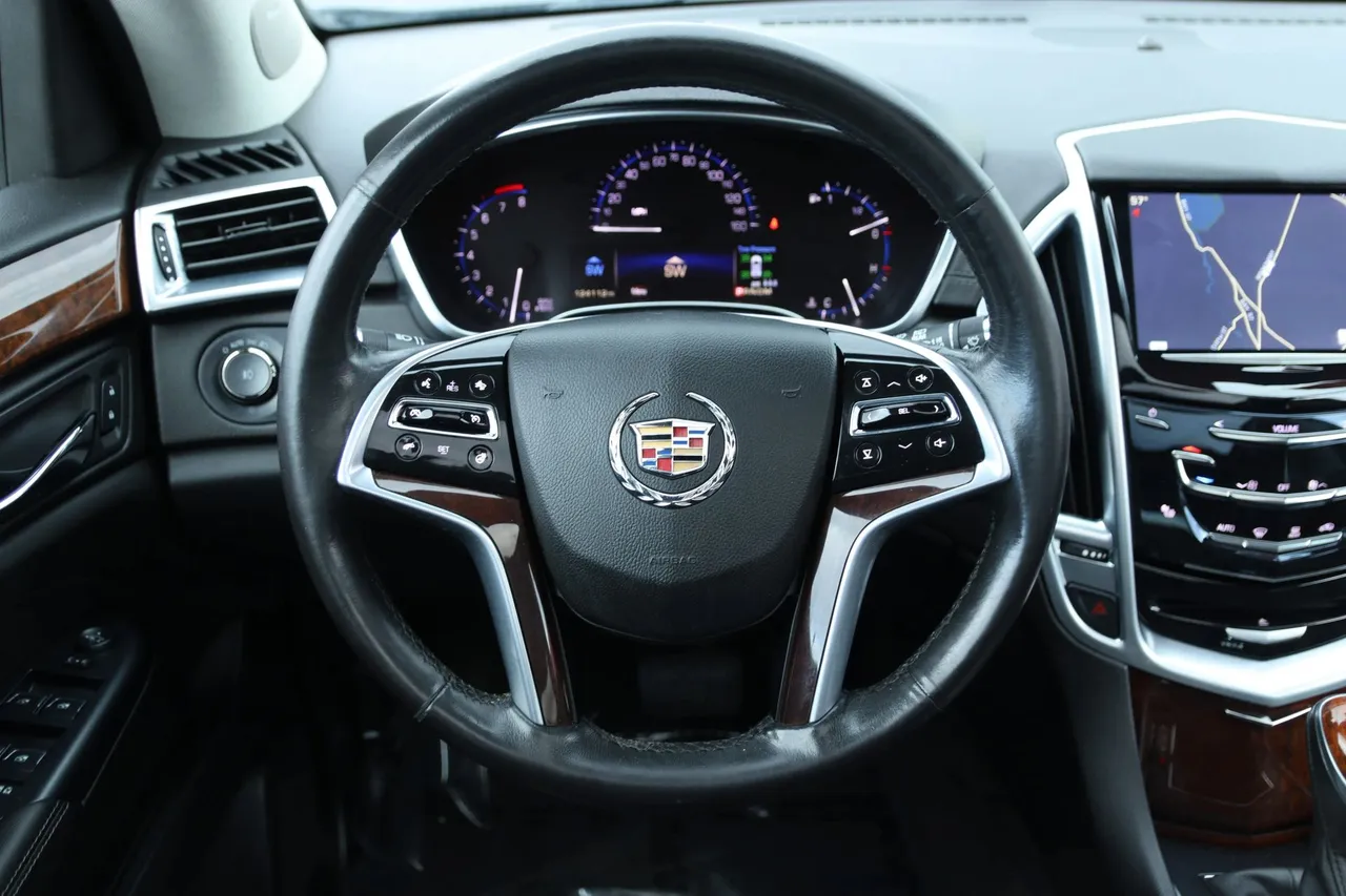 2014 Cadillac SRX — photo 20 of 33