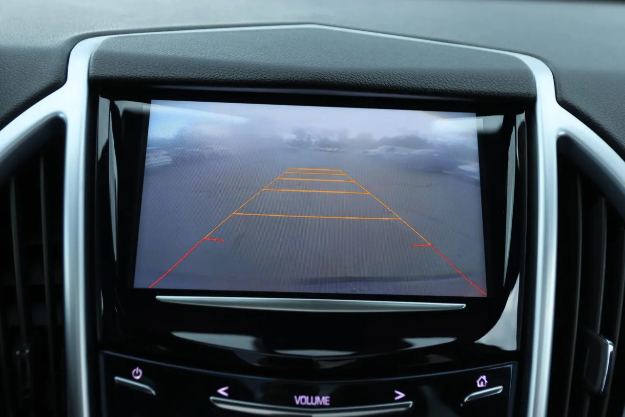 2014 Cadillac SRX — photo 24 of 33