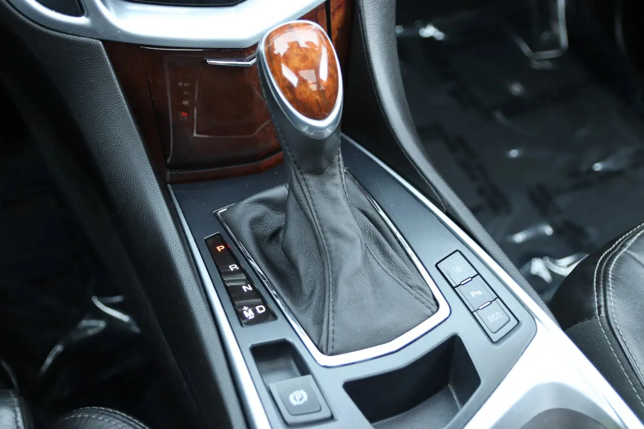 2014 Cadillac SRX — photo 26 of 33