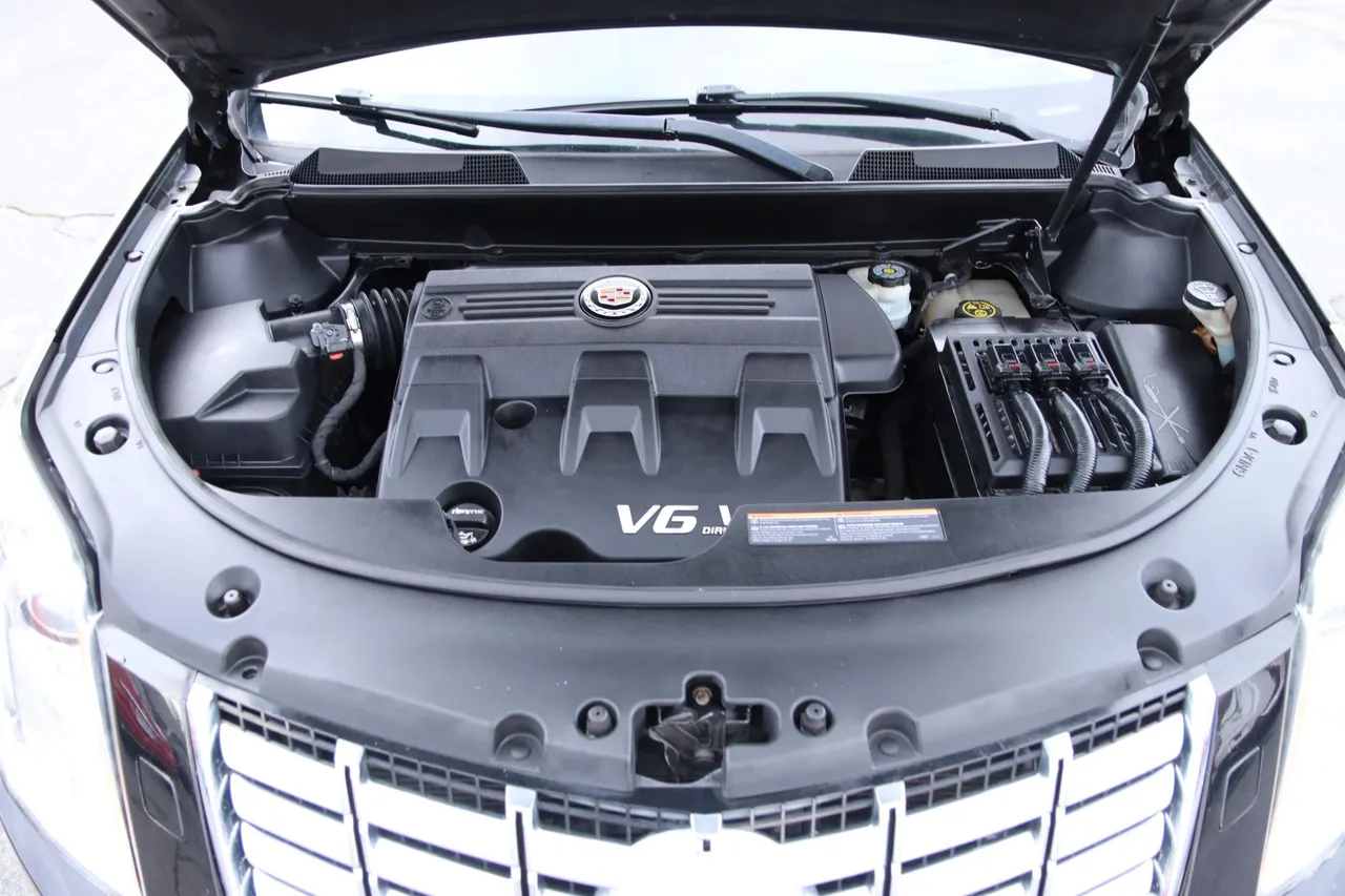 2014 Cadillac SRX — photo 31 of 33