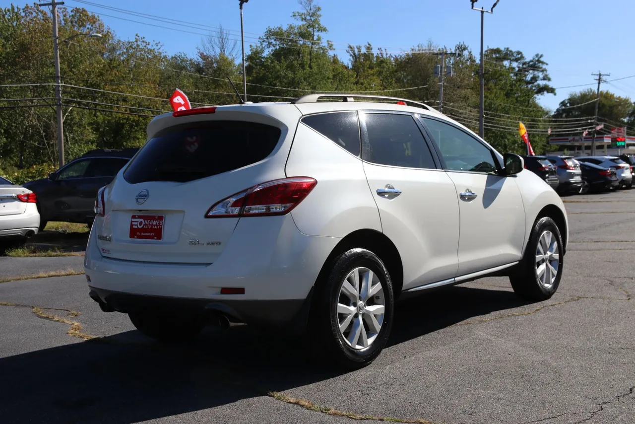 2014 Nissan Murano SL Sport Utility 4D in White — photo 9 of 42