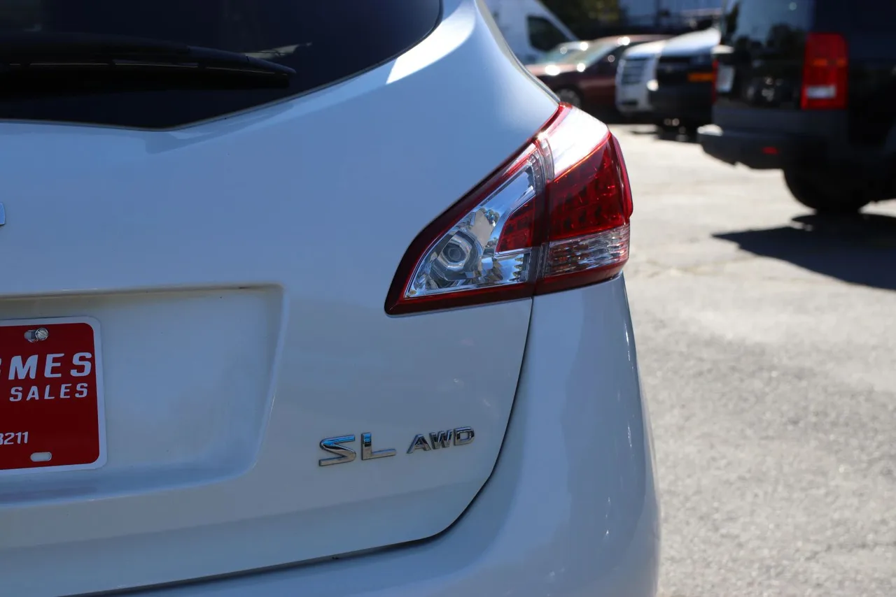 2014 Nissan Murano SL Sport Utility 4D in White — photo 14 of 42