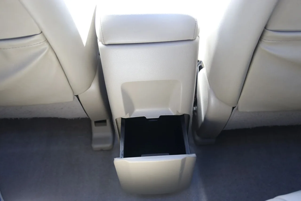 2014 Nissan Murano SL Sport Utility 4D in White — photo 28 of 42