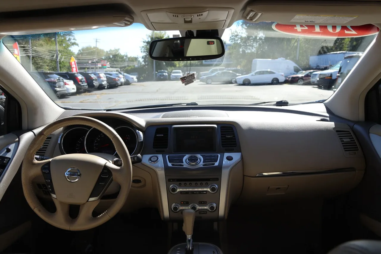 2014 Nissan Murano SL Sport Utility 4D in White — photo 29 of 42