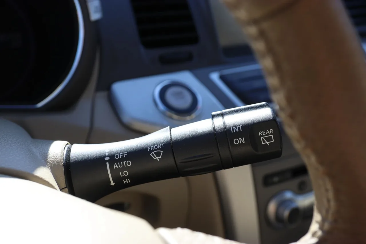 2014 Nissan Murano SL Sport Utility 4D in White — photo 38 of 42
