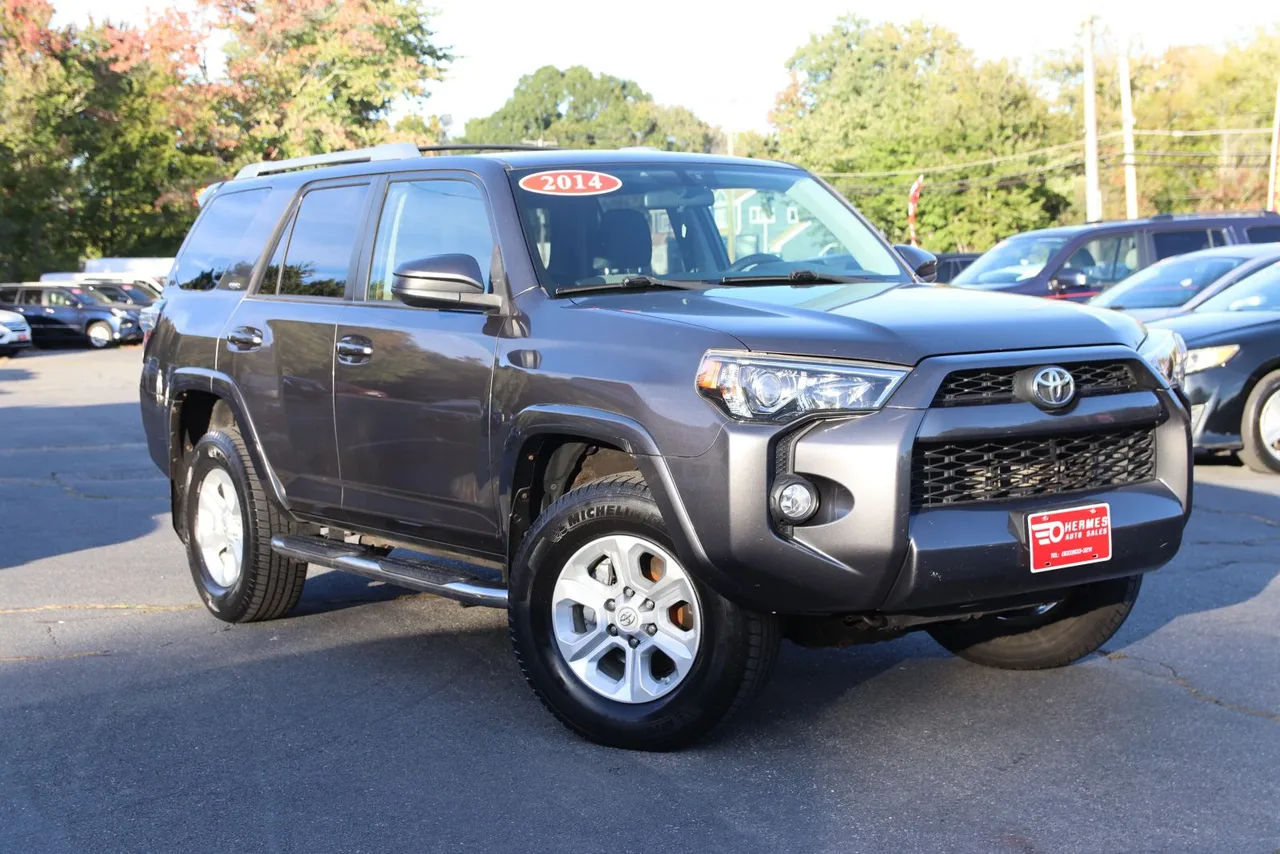 2014 Toyota 4RUNNER SR5 Sport Utility 4D in Gray — photo 3 of 40