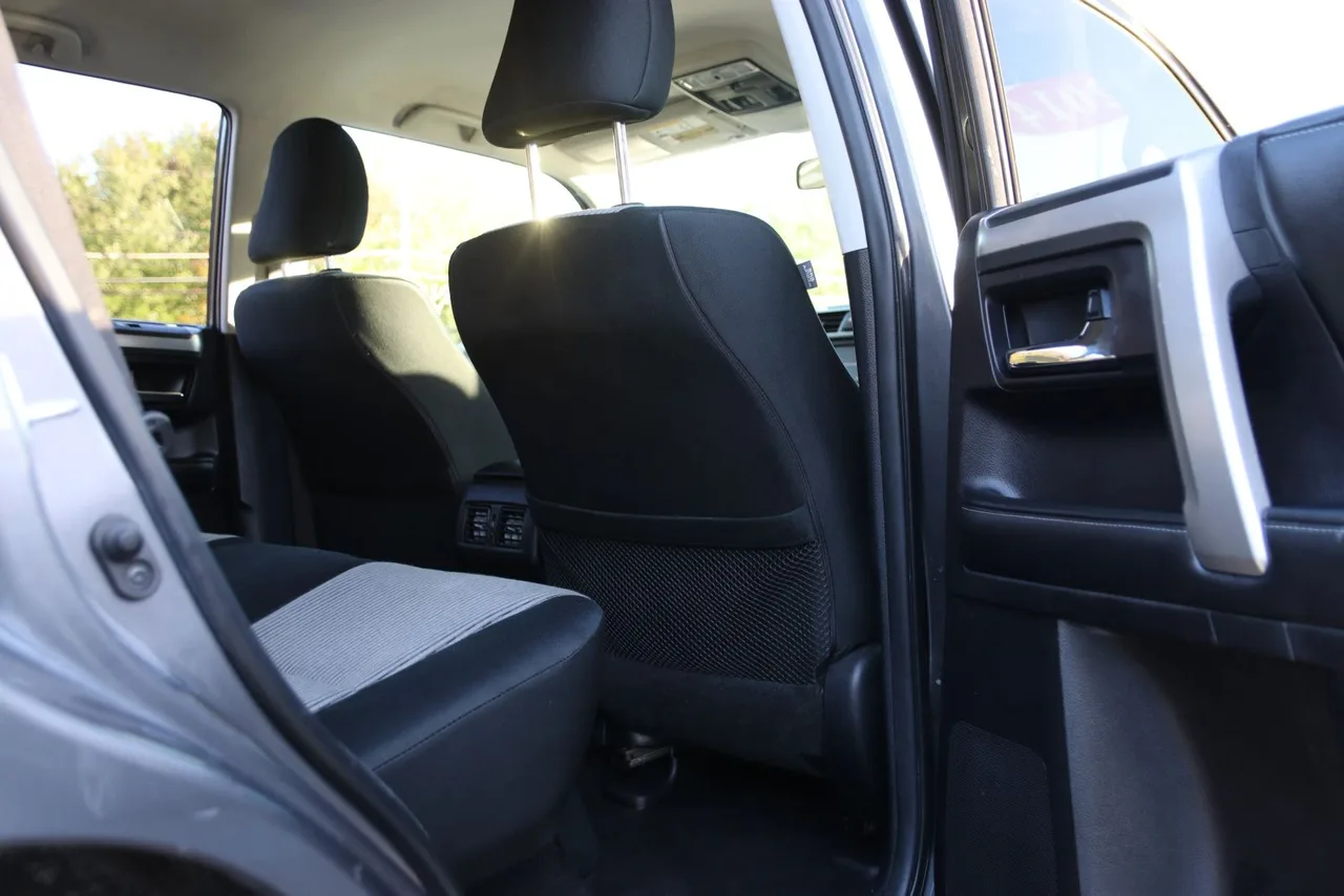 2014 Toyota 4RUNNER SR5 Sport Utility 4D in Gray — photo 19 of 40