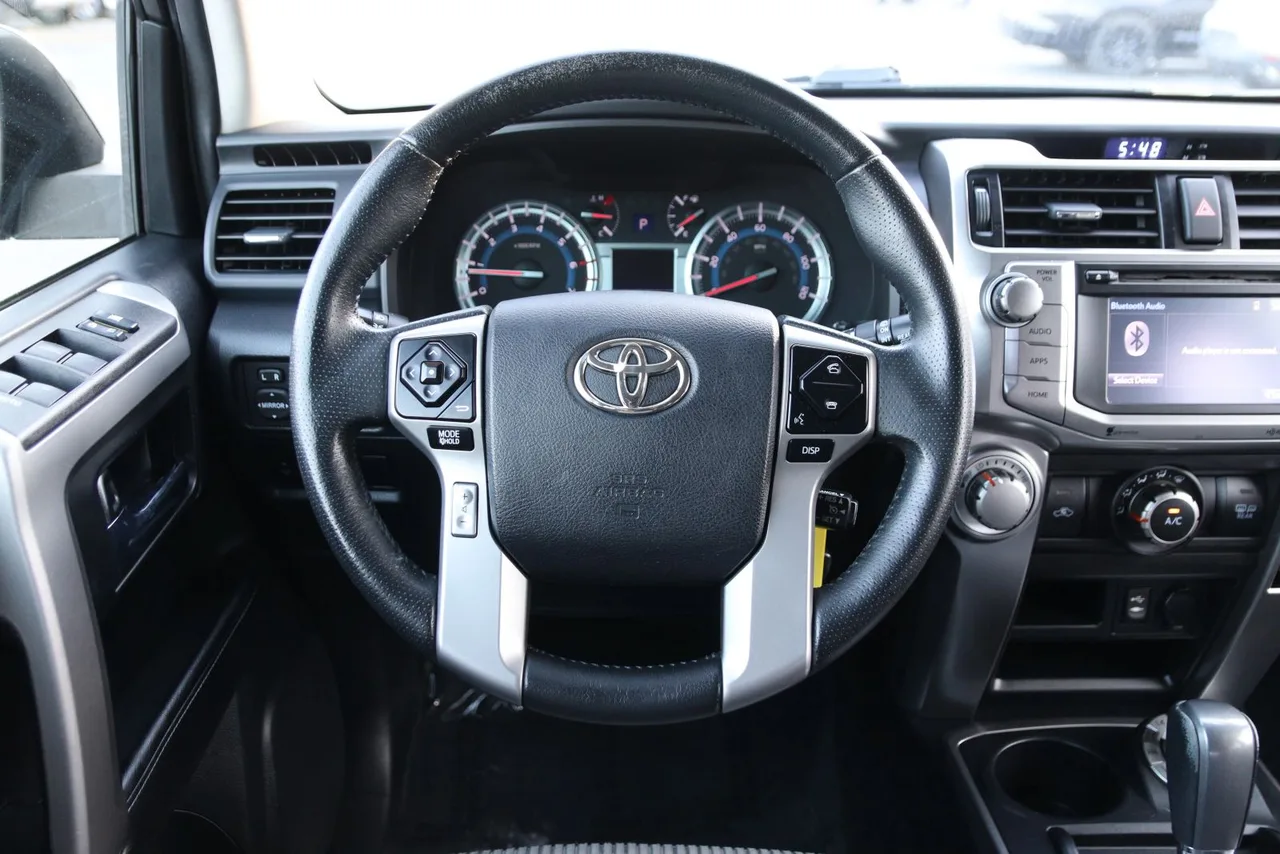 2014 Toyota 4RUNNER SR5 Sport Utility 4D in Gray — photo 27 of 40