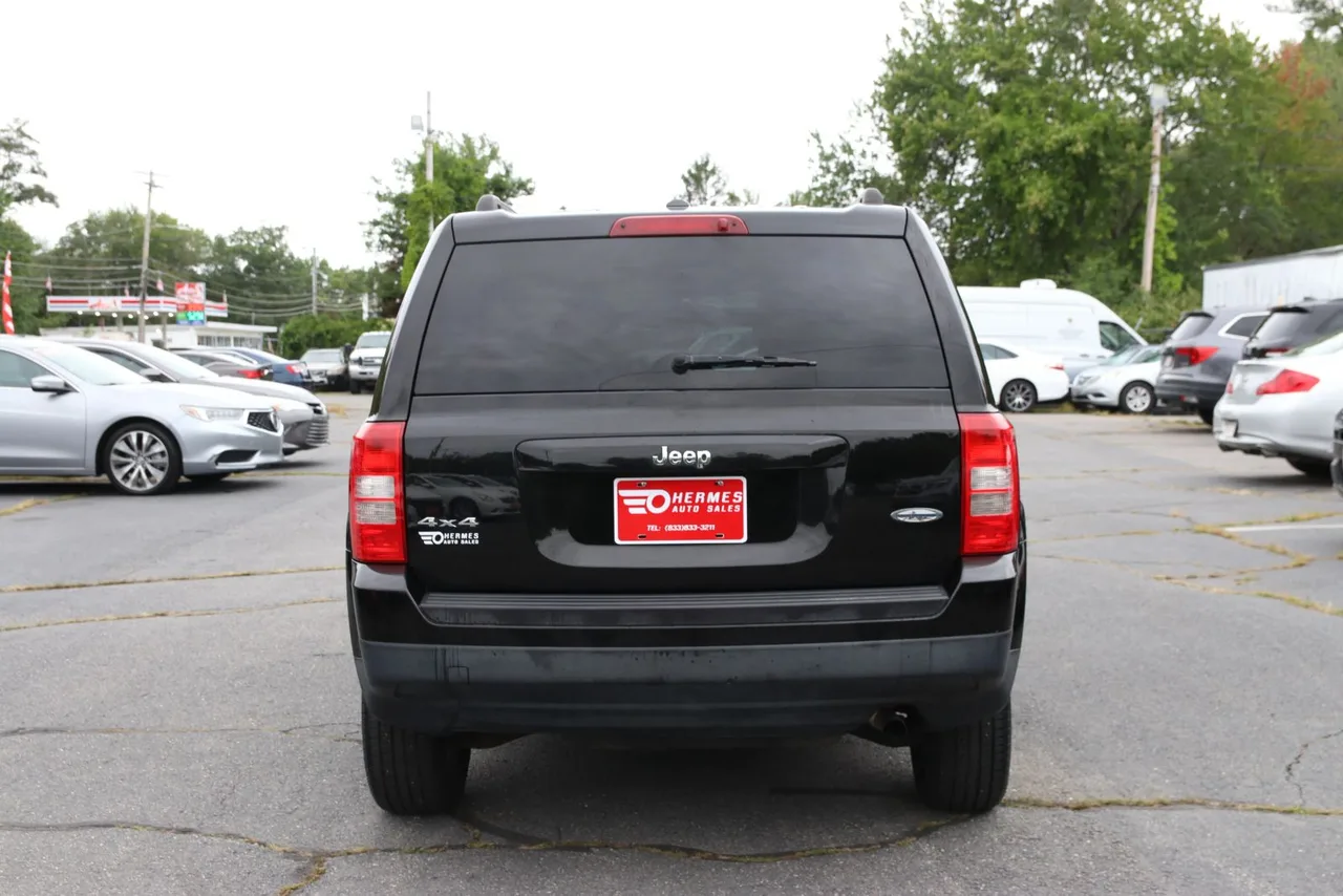 2015 Jeep Patriot High Altitude Edition Sport Utility 4D in Black — photo 6 of 28