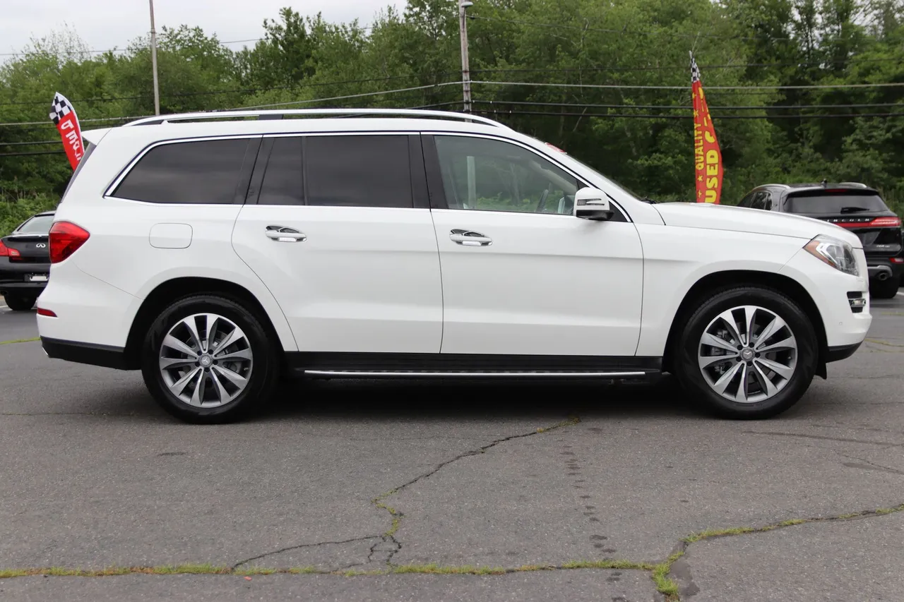 2015 Mercedes-Benz GL-Class — photo 6 of 35