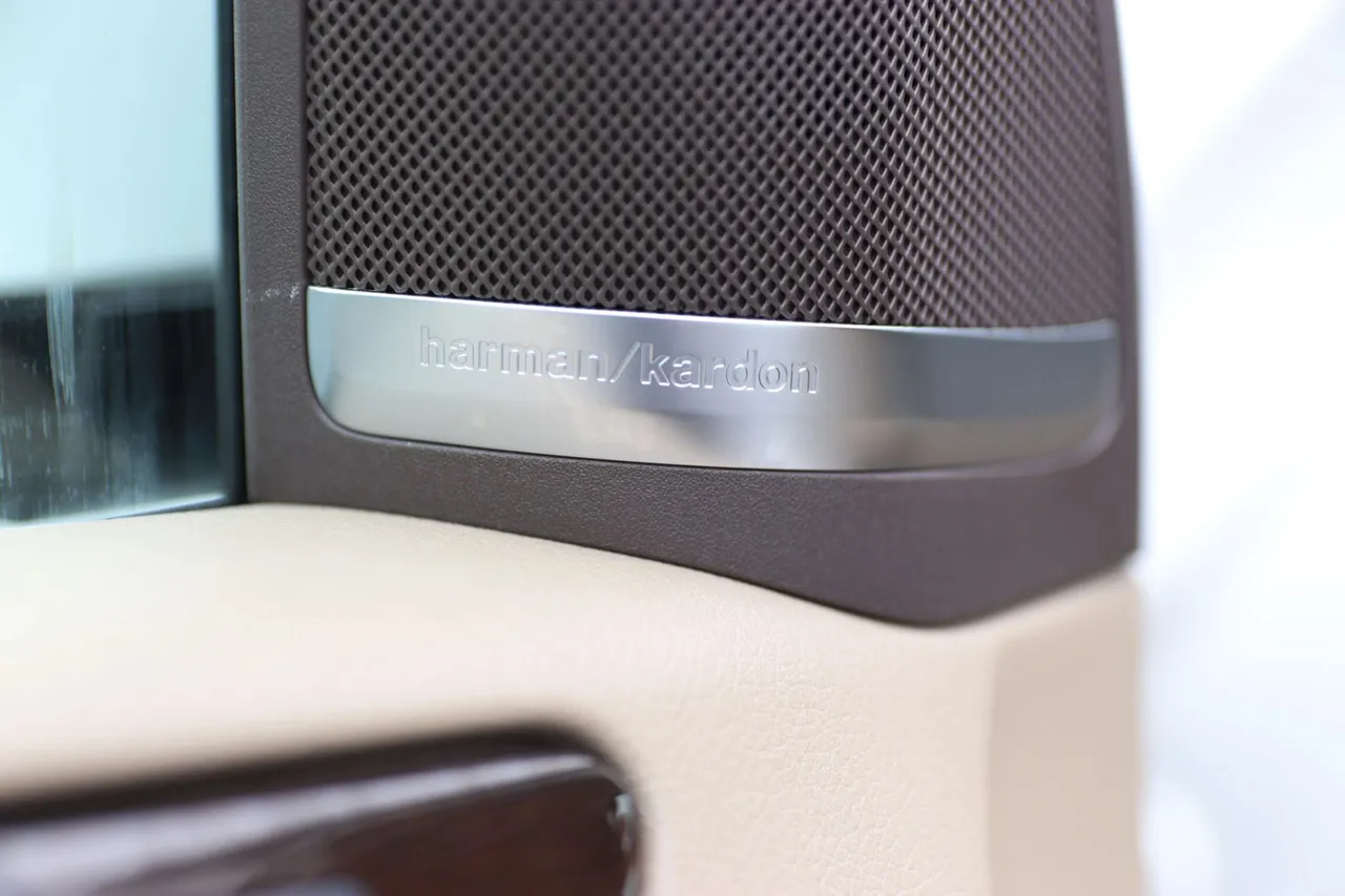 2015 Mercedes-Benz GL-Class — photo 12 of 35