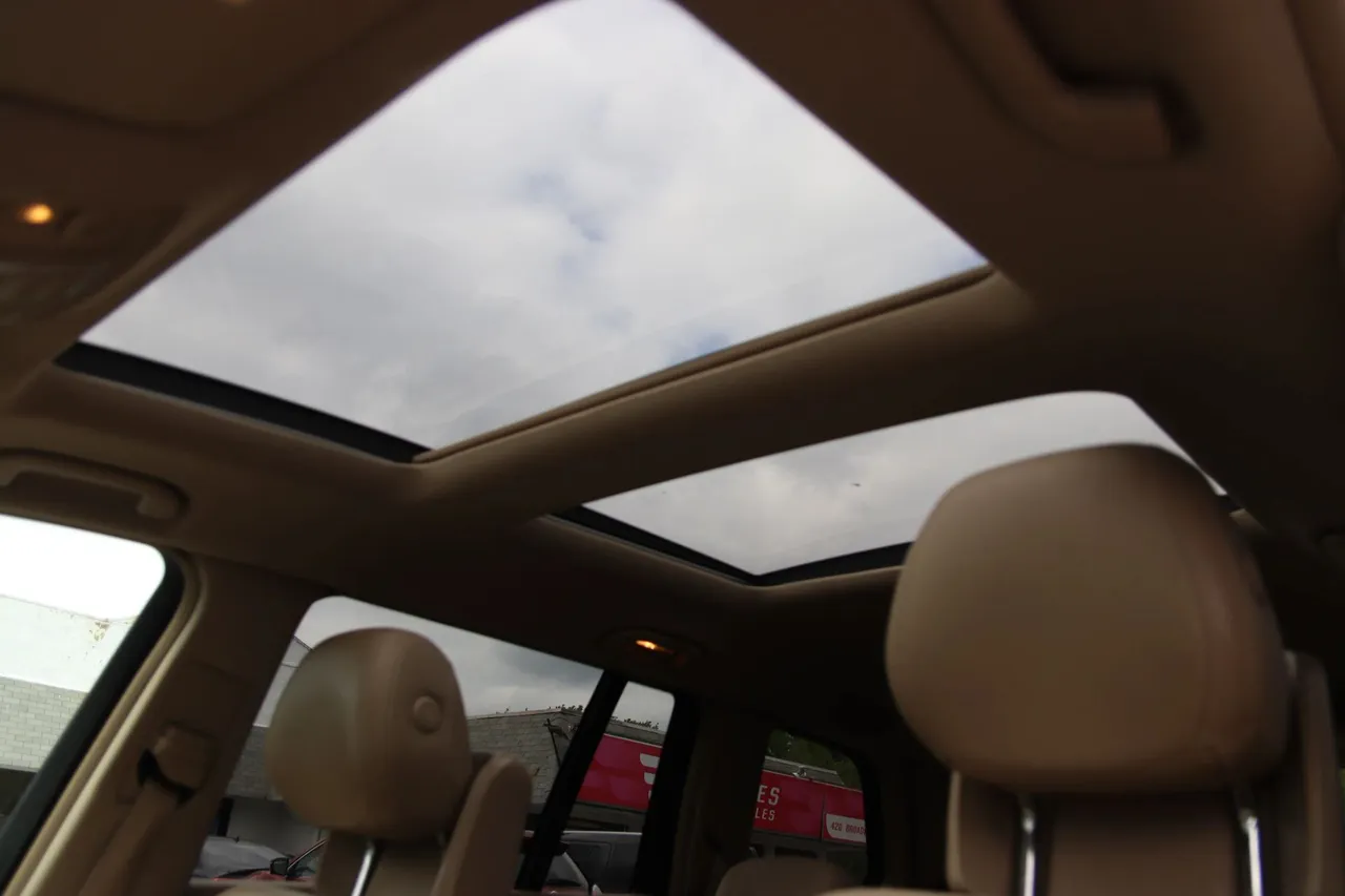 2015 Mercedes-Benz GL-Class — photo 17 of 35