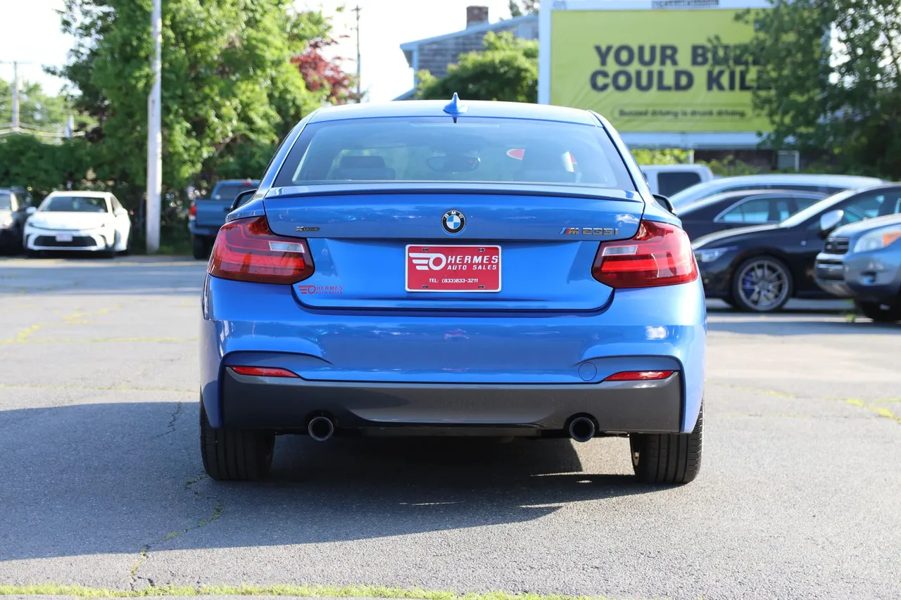 2016 BMW 2 Series — photo 4 of 31