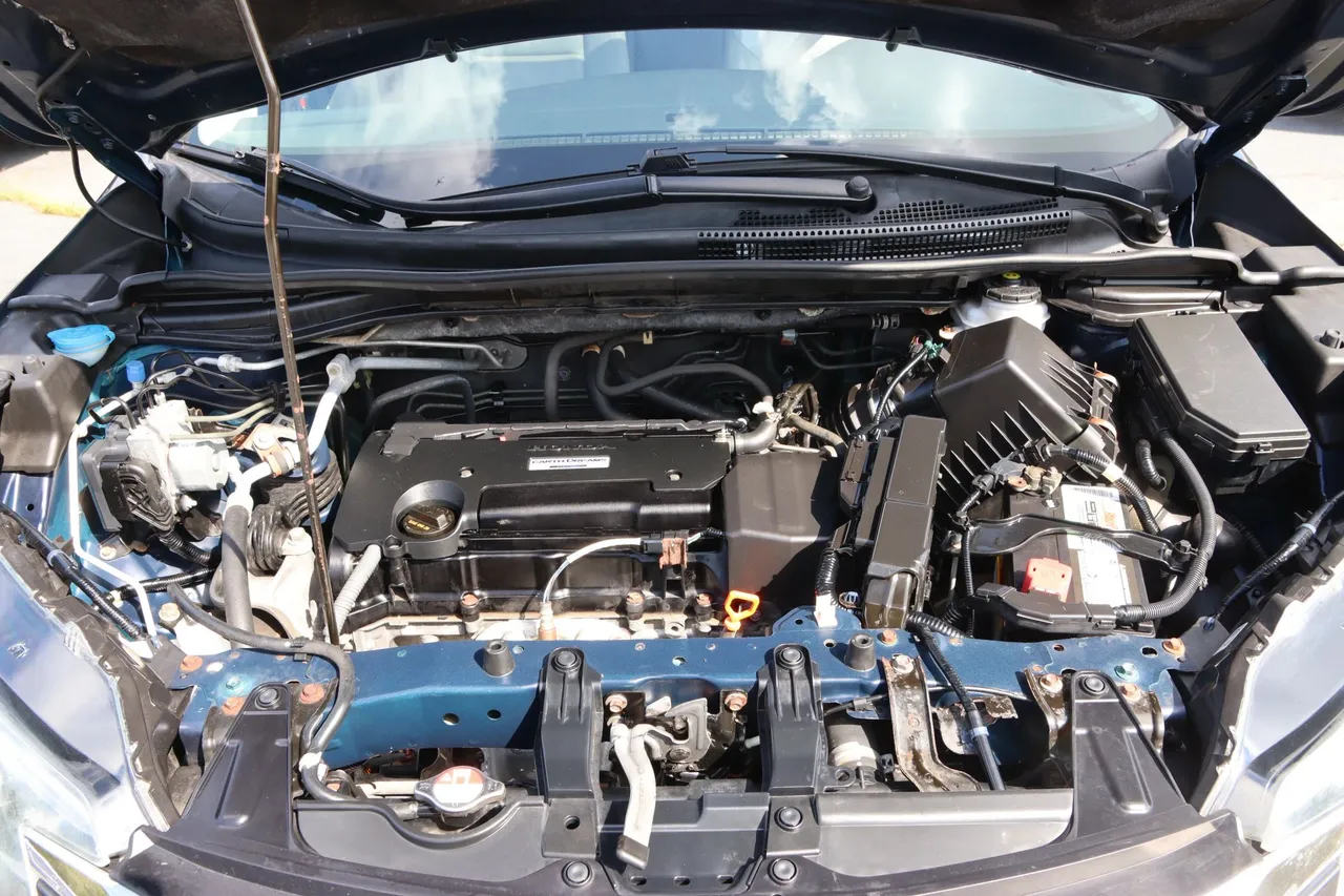 2016 Honda CR-V — photo 10 of 34