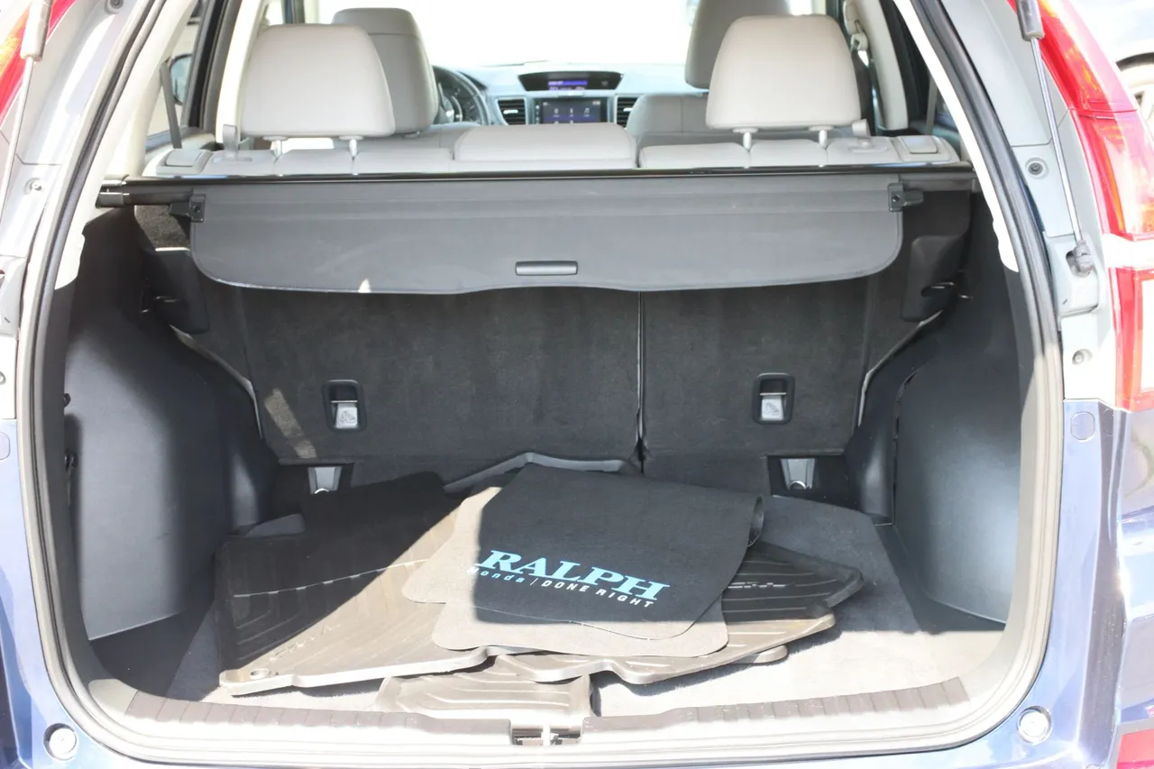 2016 Honda CR-V — photo 11 of 34