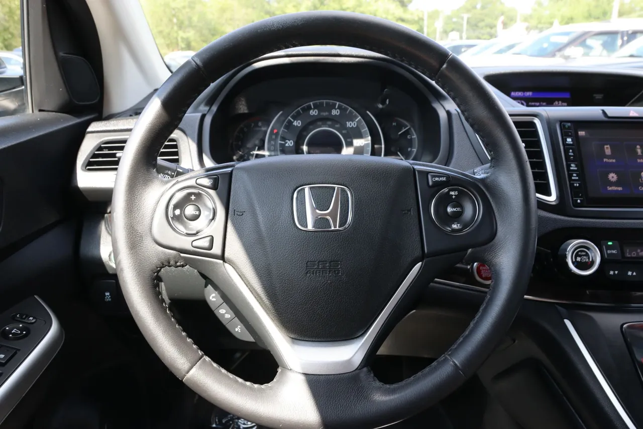 2016 Honda CR-V — photo 16 of 34