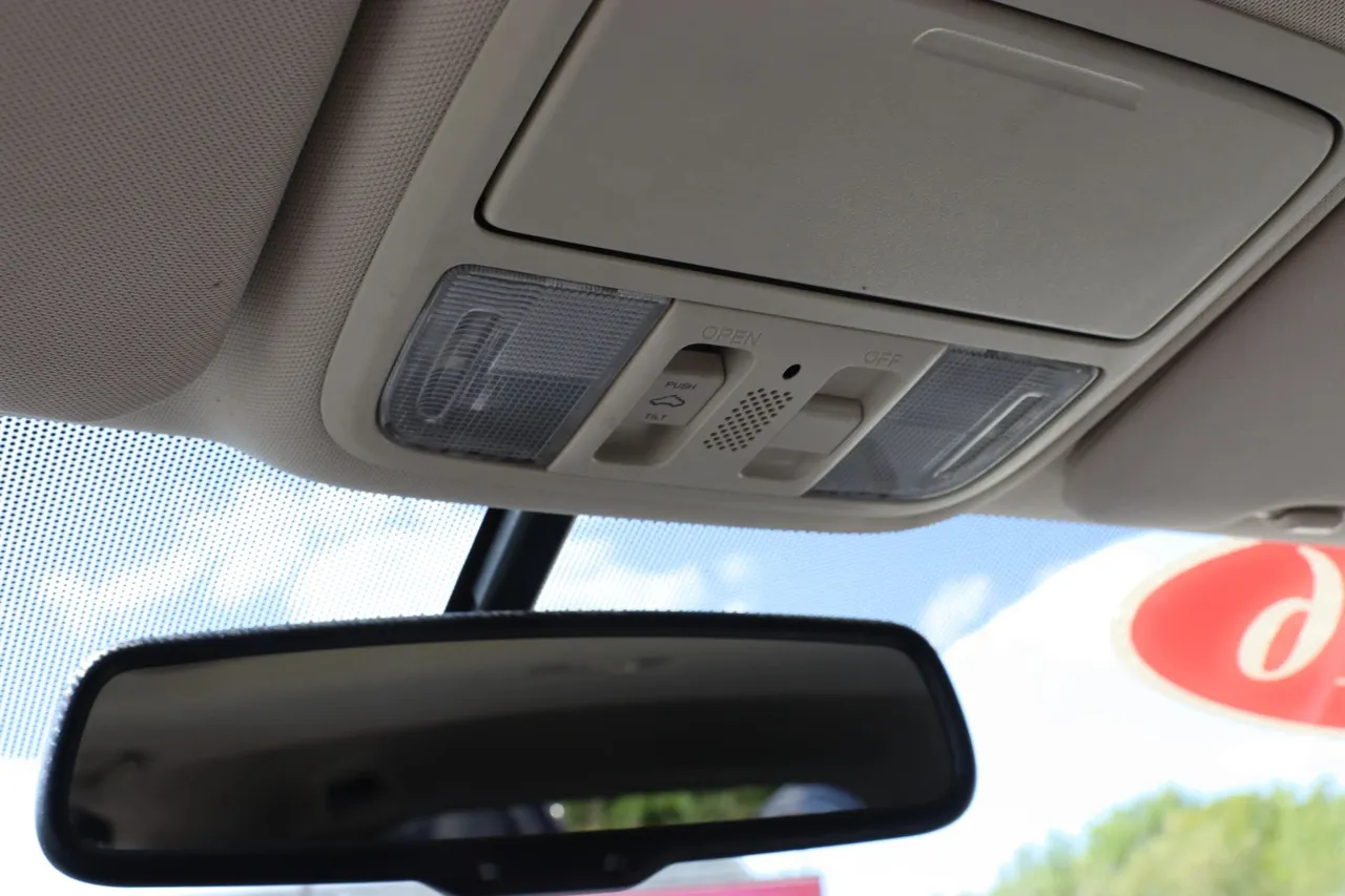 2016 Honda CR-V — photo 22 of 34