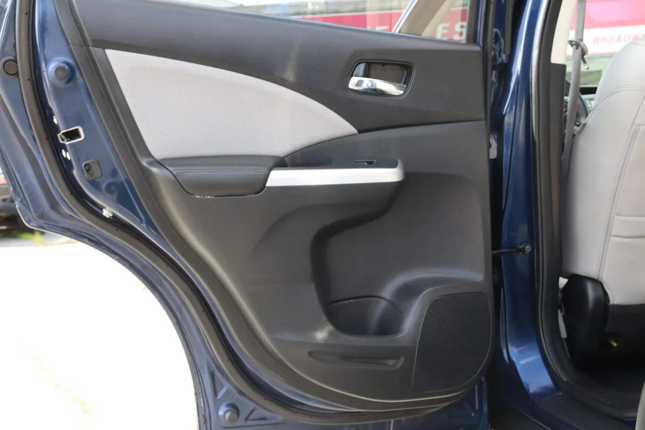 2016 Honda CR-V — photo 31 of 34