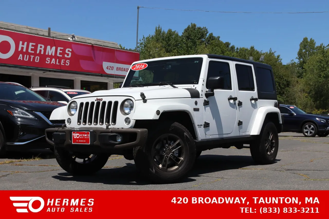 2016 Jeep Wrangler — photo 1 of 26
