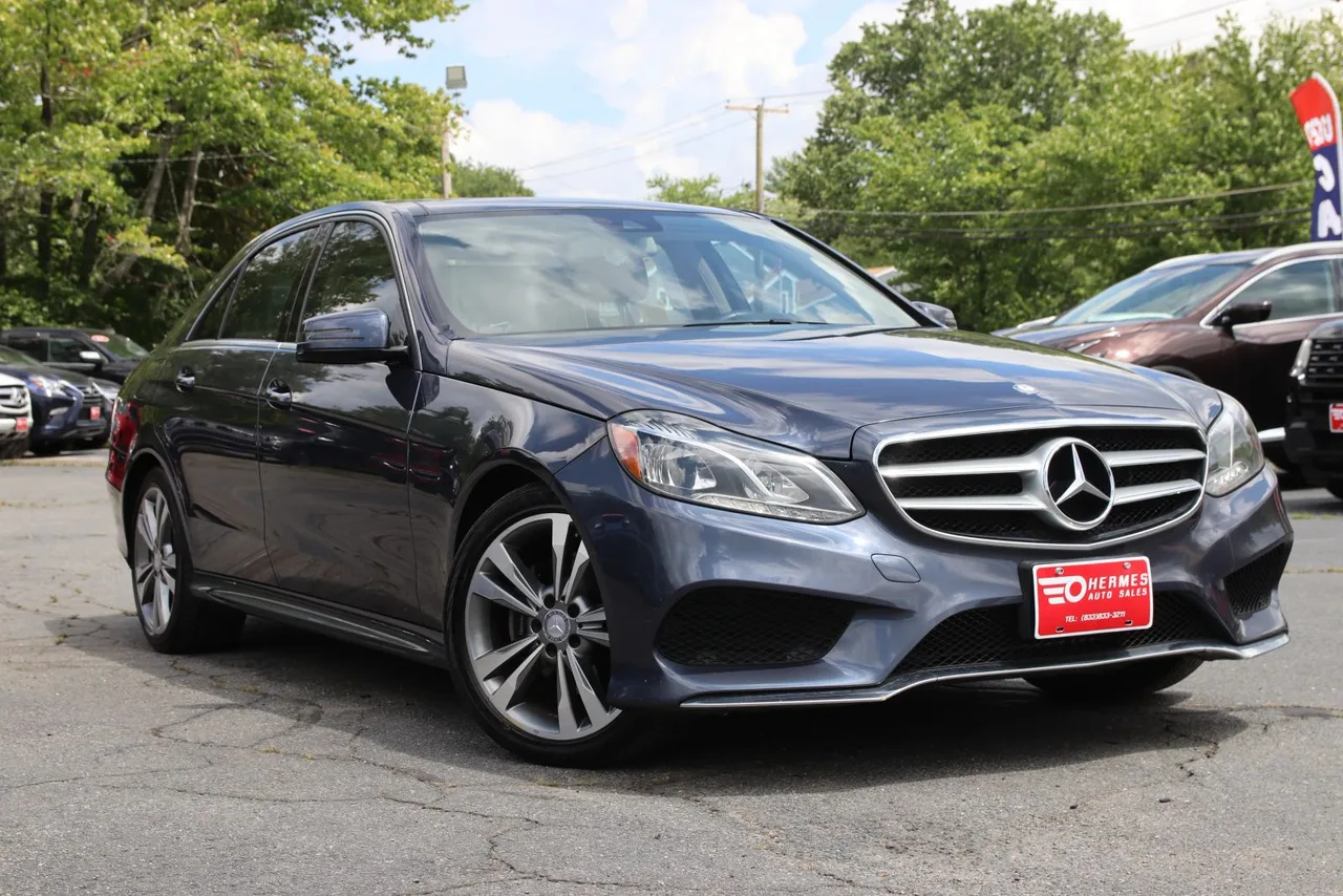 2016 Mercedes-Benz E-Class — photo 9 of 36