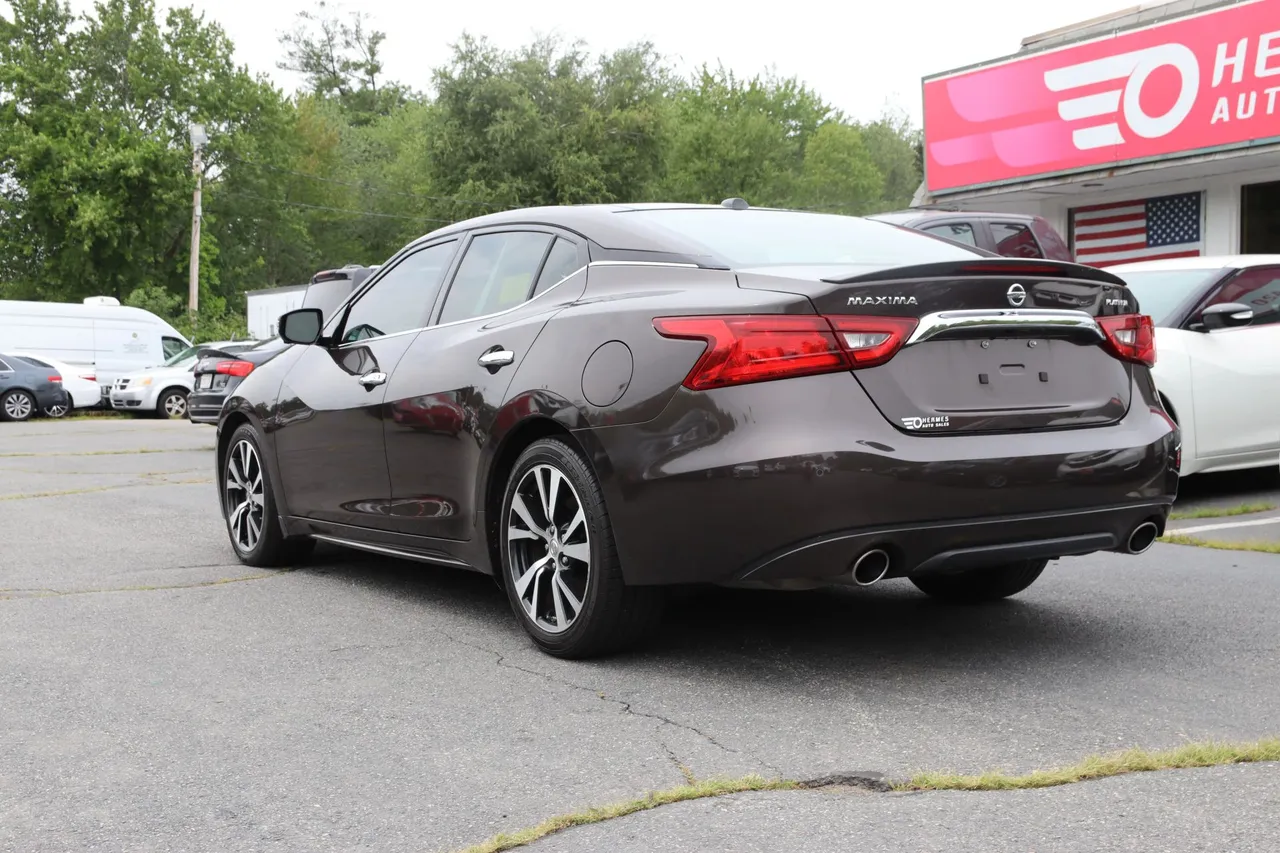 2016 Nissan Maxima — photo 3 of 36
