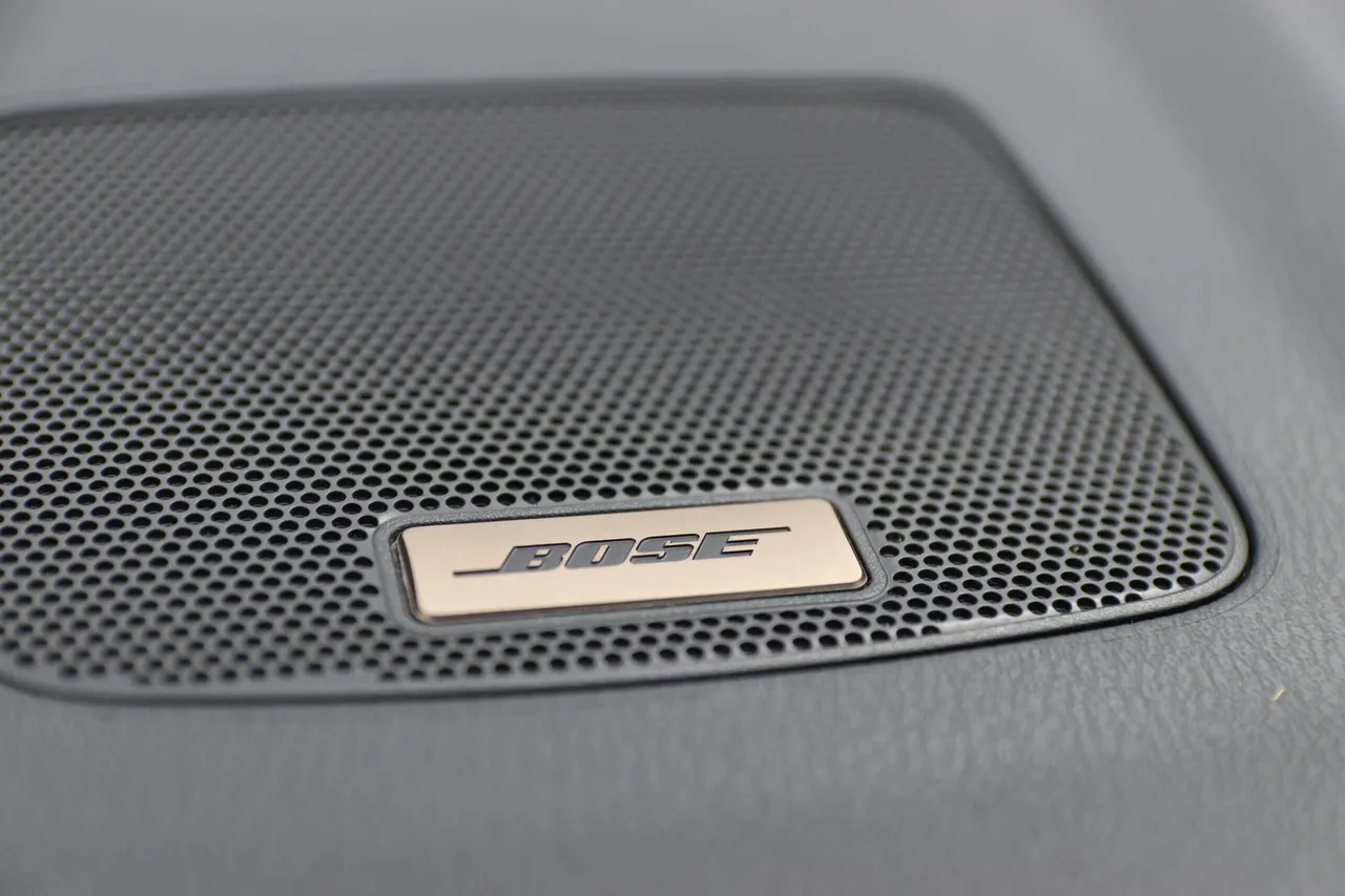 2016 Nissan Pathfinder — photo 30 of 38