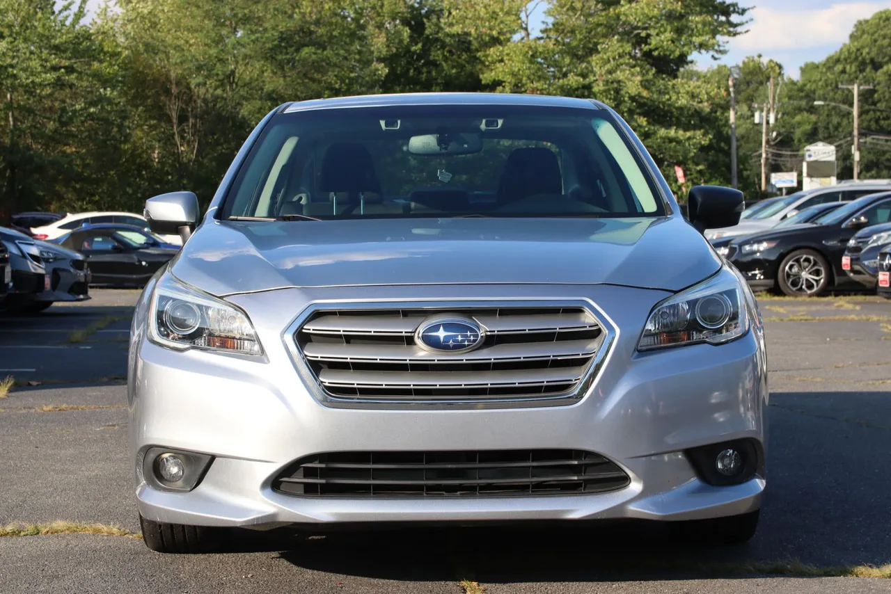 2016 Subaru Legacy — photo 8 of 33