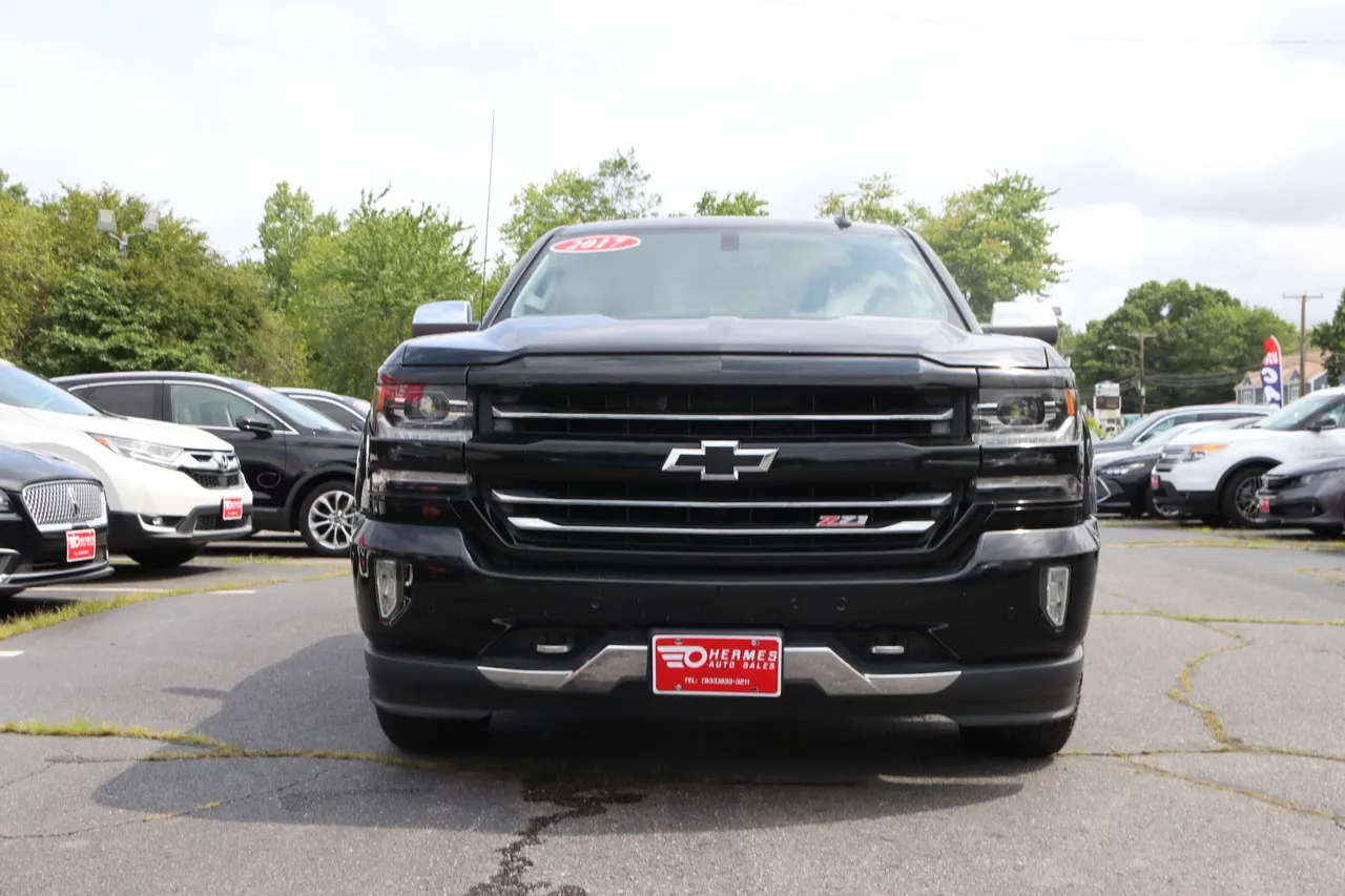 2017 Chevrolet Silverado 1500 Double Cab — photo 7 of 35