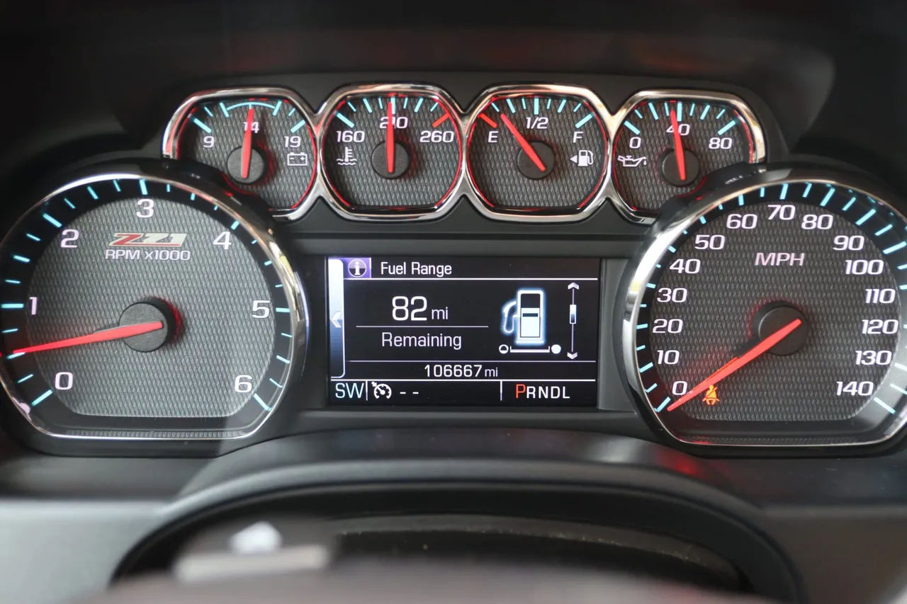 2017 Chevrolet Silverado 1500 Double Cab — photo 28 of 35