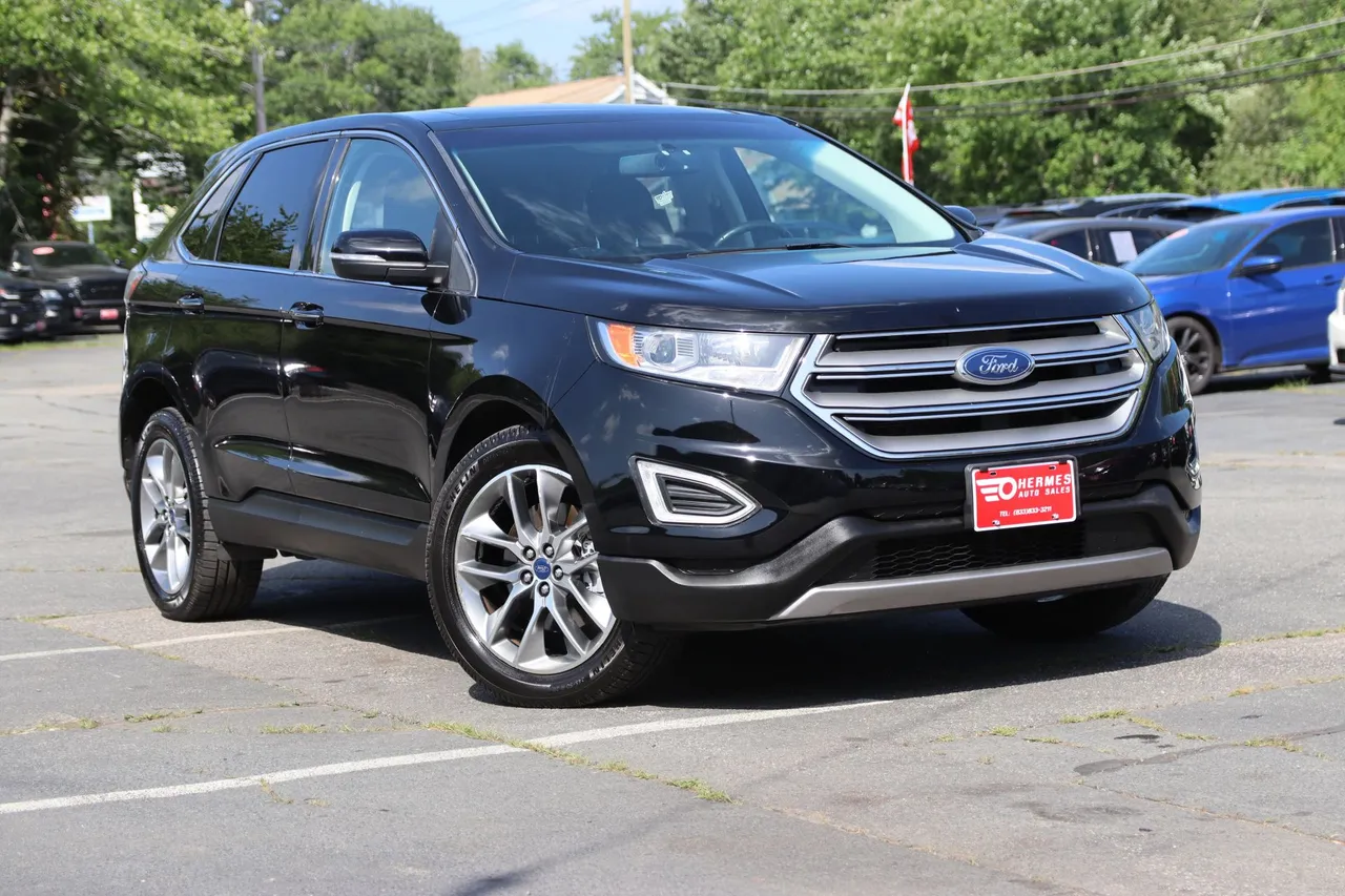 2017 Ford Edge — photo 7 of 32