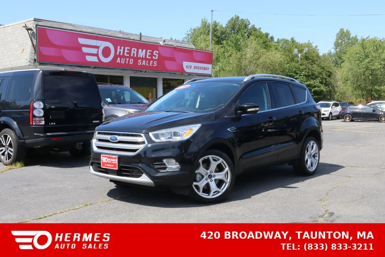 2017 Ford Escape — photo 1 of 32