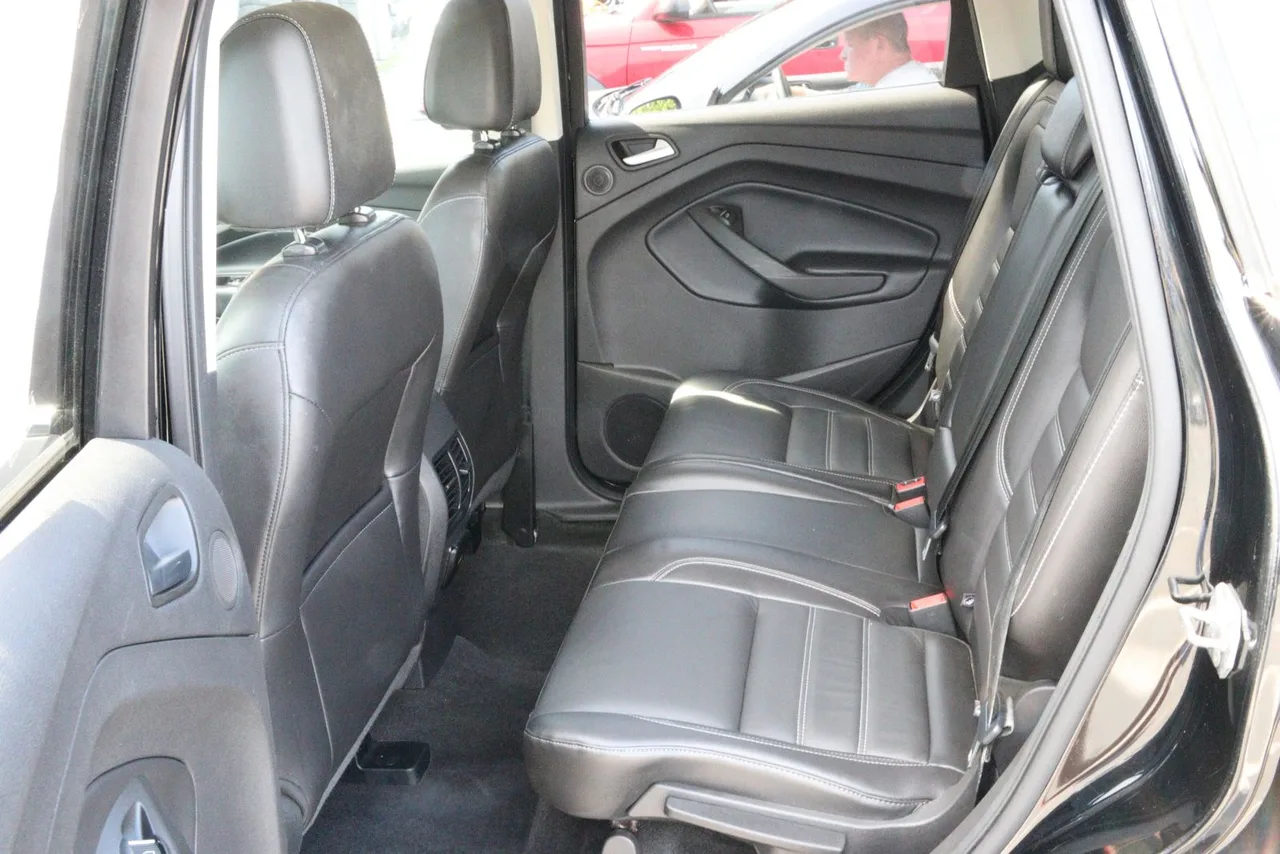 2017 Ford Escape — photo 31 of 32