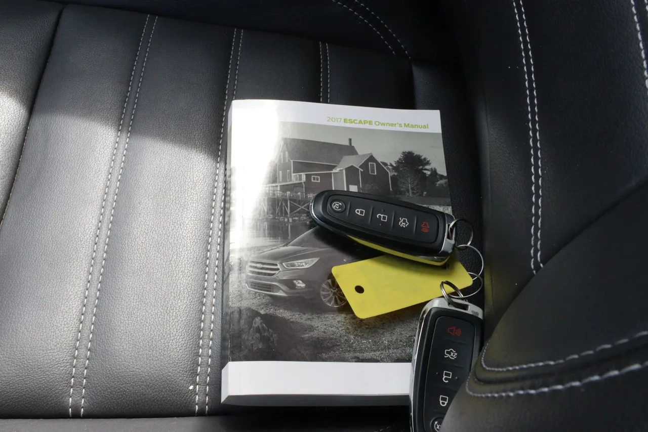 2017 Ford Escape — photo 32 of 32