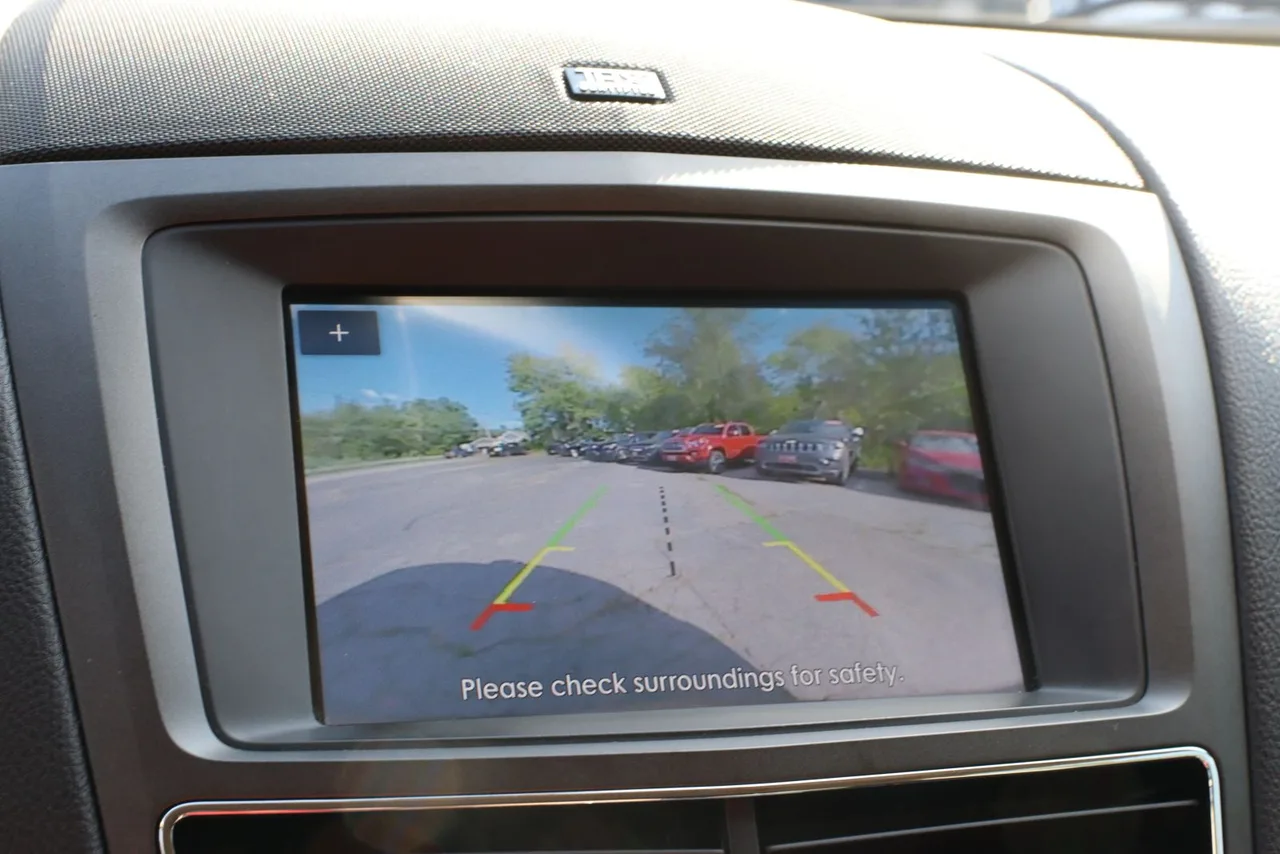 2017 Lincoln MKT Gtdi Sport Utility 4D in Black — photo 26 of 31