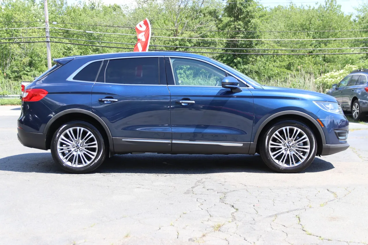 2017 Lincoln MKX — photo 6 of 34