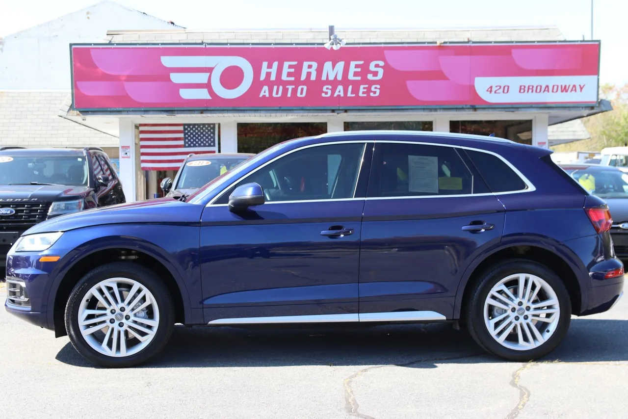 2018 Audi Q5 Prestige Sport Utility 4D in Blue — photo 11 of 42